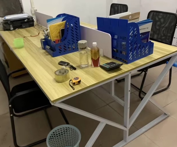 图片加载中..